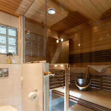 Vasko Luxurious Suites, Ailo 公寓